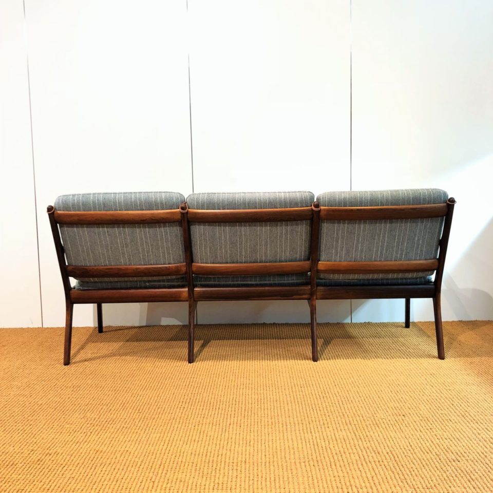 チェア＆ソファ「PJ-112   3 seater sofa」