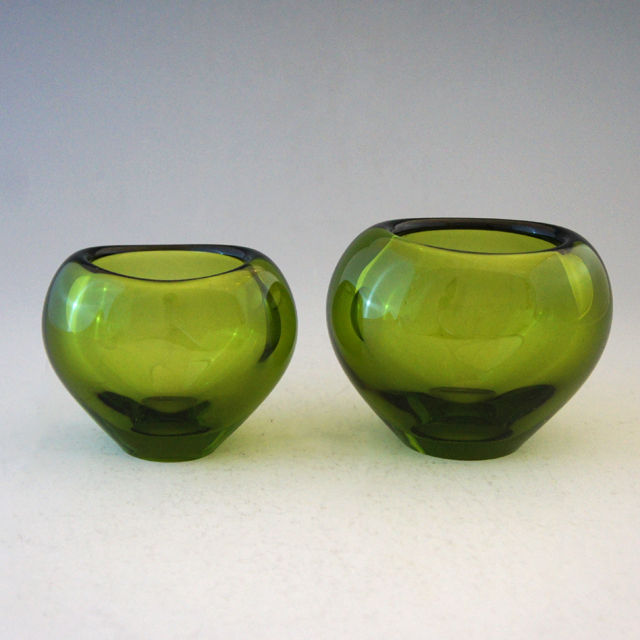 北欧雑貨「Vase:Menuet (small green)」