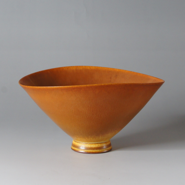 北欧雑貨「黄茶釉沓形鉢」