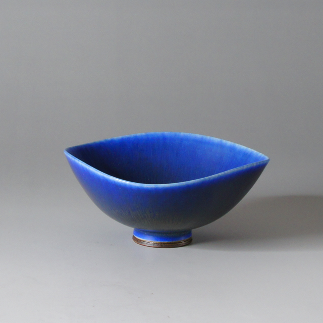 北欧雑貨「瑠璃釉沓形小鉢」
