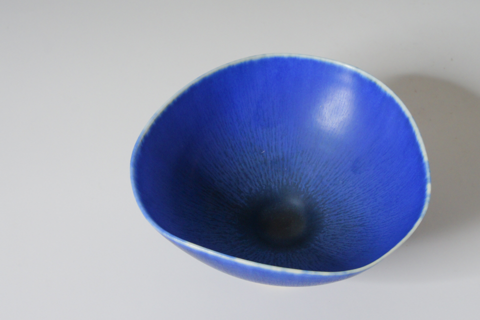 北欧雑貨「瑠璃釉沓形鉢」