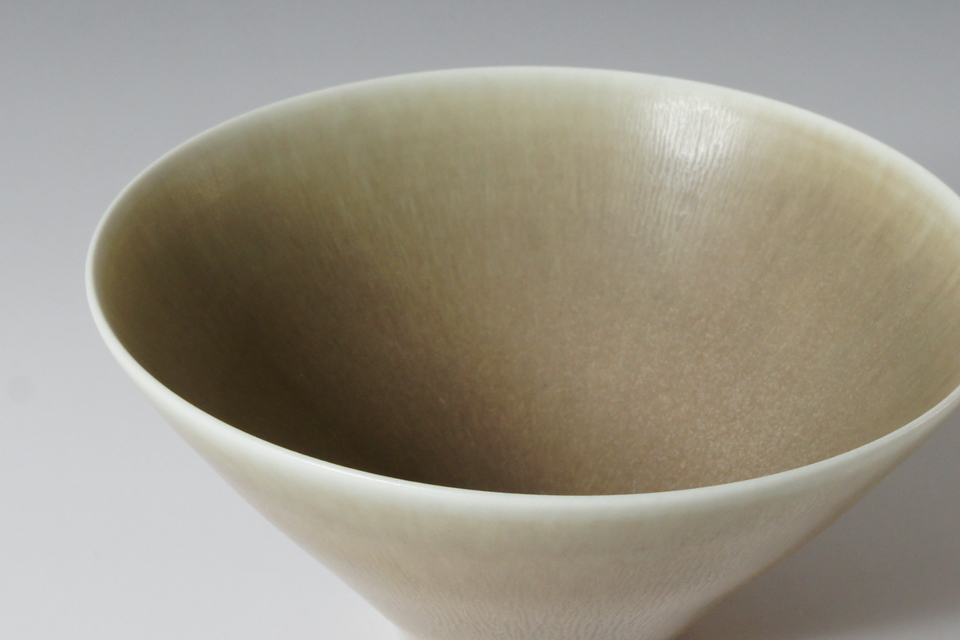 北欧雑貨「薄緑釉鉢」